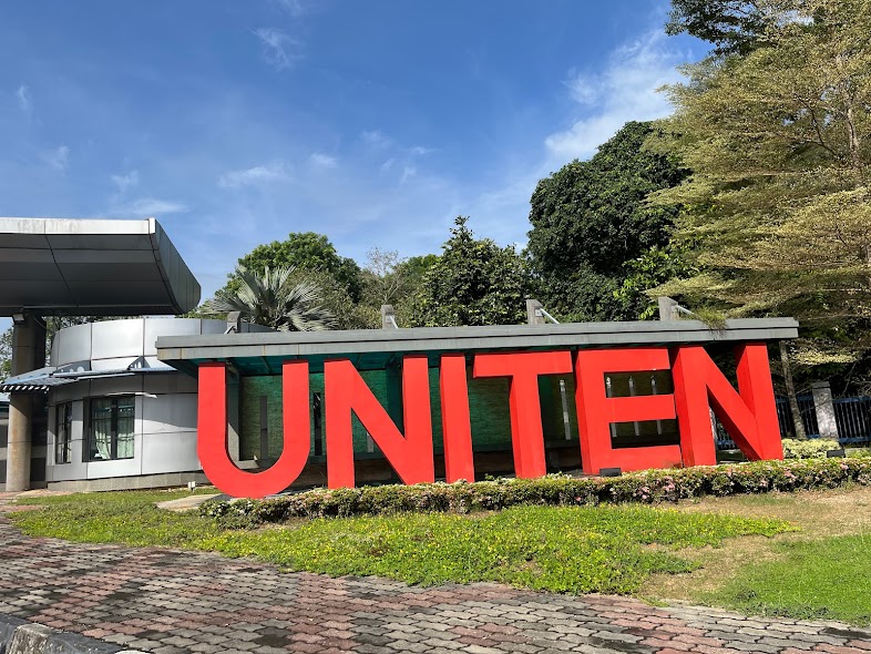 تأسيس جامعة تناجا الوطنية UNITEN